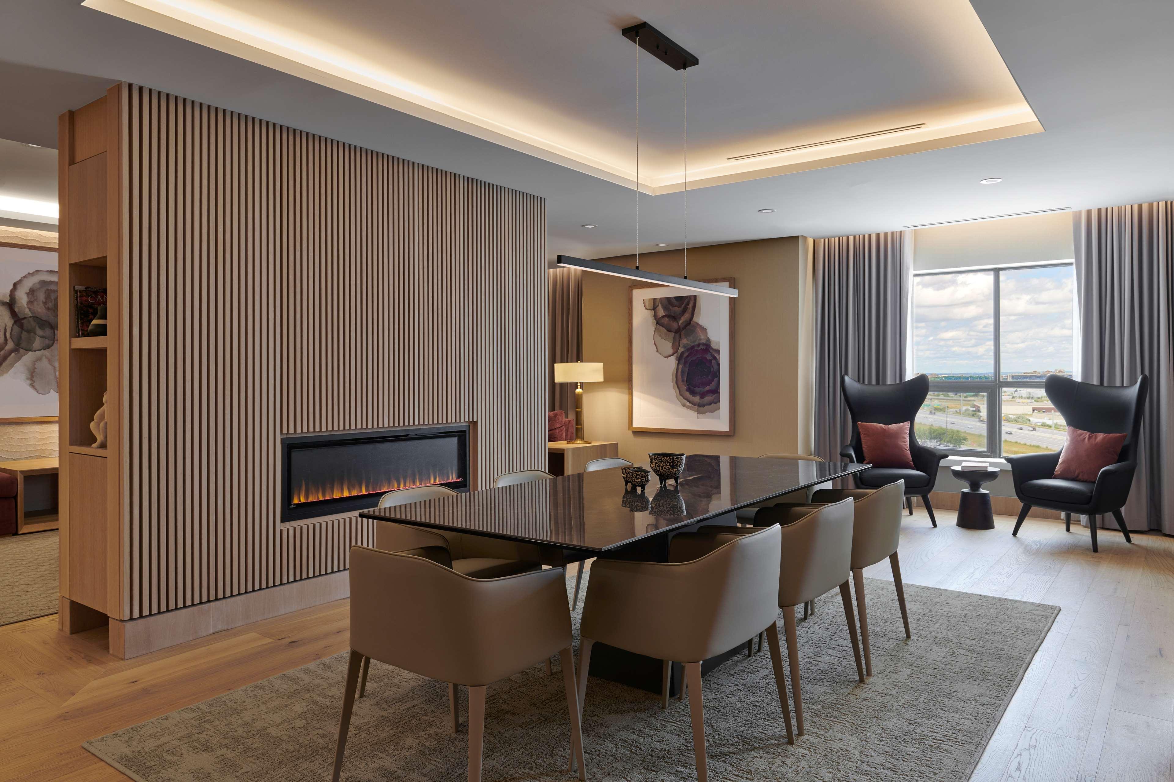 Hilton Toronto Airport Hotel & Suites Mississauga Exterior foto