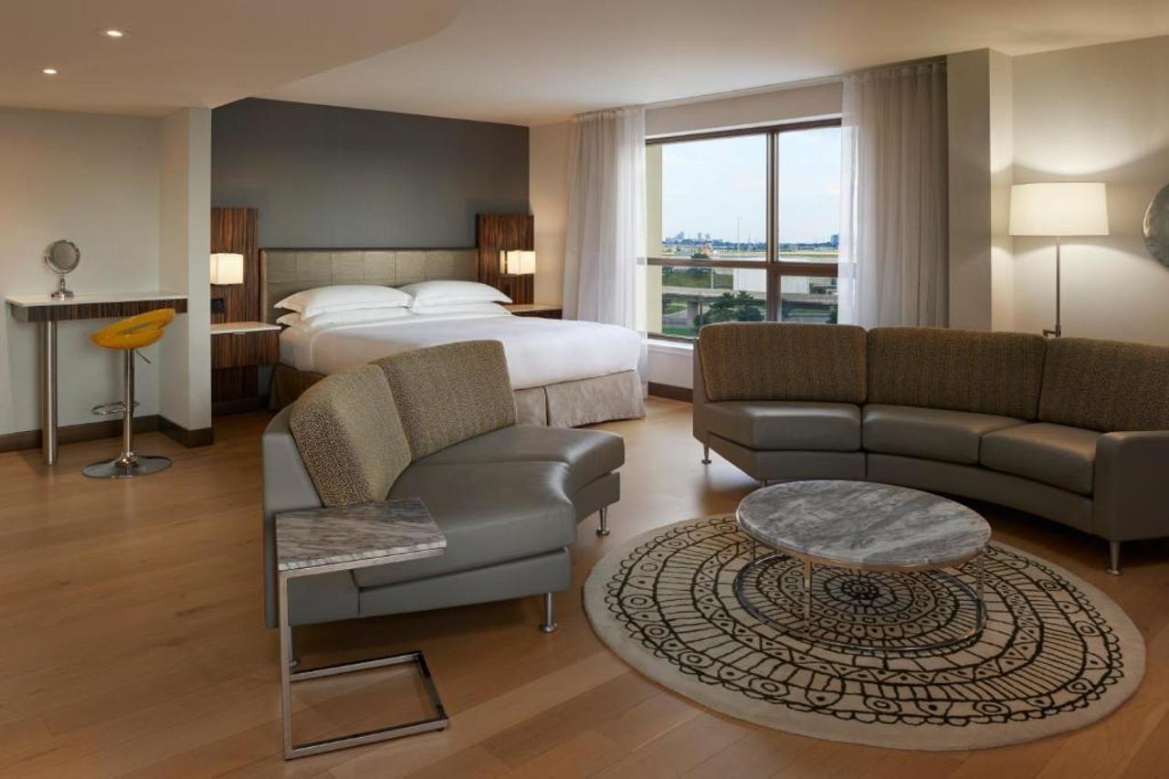 Hilton Toronto Airport Hotel & Suites Mississauga Exterior foto